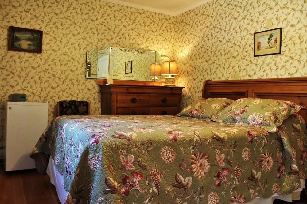 Blue Shutters Inn Carriage House Studios Ogunquit Exterior photo
