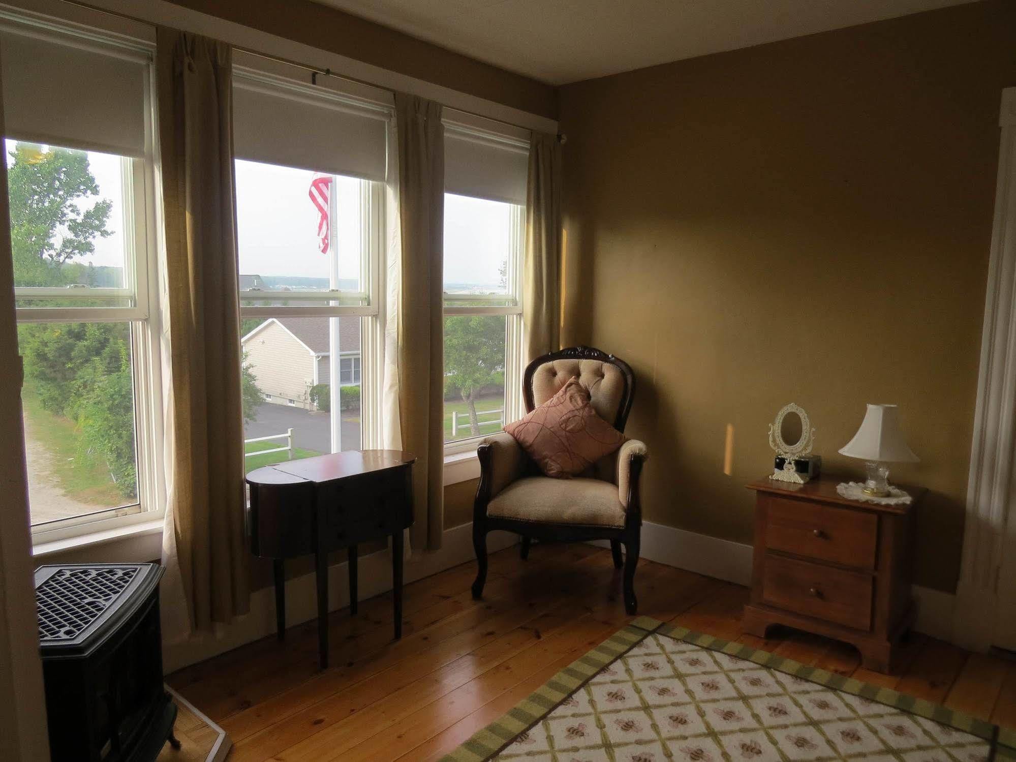 Blue Shutters Inn Carriage House Studios Ogunquit Exterior photo